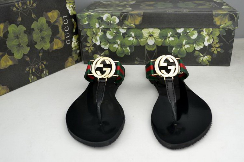 Gucci Slippers Woman--121